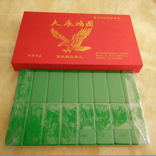 Siêu bão Yagi thổi bay cửa kính, cuốn trôi phương tiện khi đổ bộ Trung Quốc -0